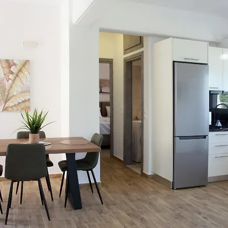 Apartman Thalia Chanla *