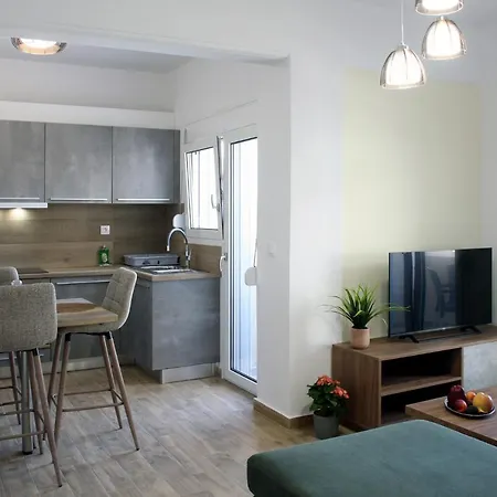 Thalia Chanla Apartman *